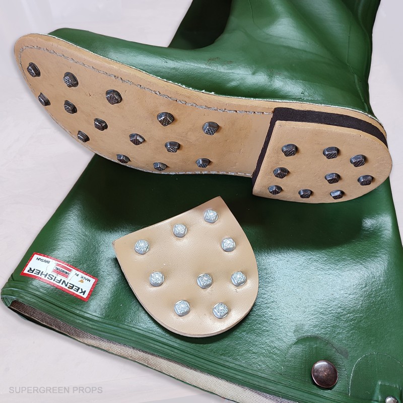 Vintage boot stud - condition A