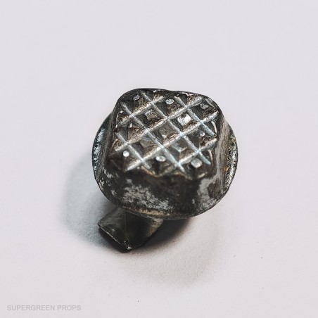 Vintage boot stud - condition B+
