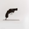 DL44 invisible raw steel stand